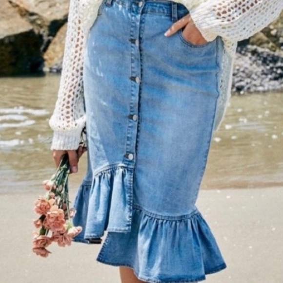 Hayden denim ruffle hem snap front skirt size small mermaid blue - Picture 1 of 9